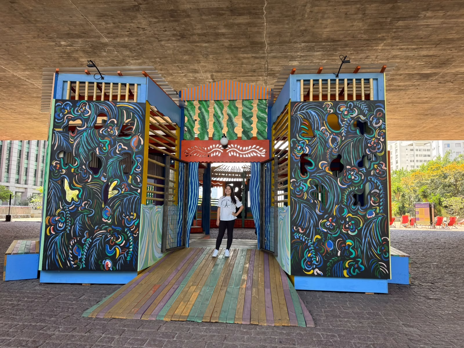 Casa María Lionza no vão livre do MASP