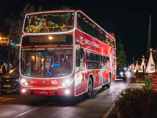 Bustour Illumination Show em Gramado