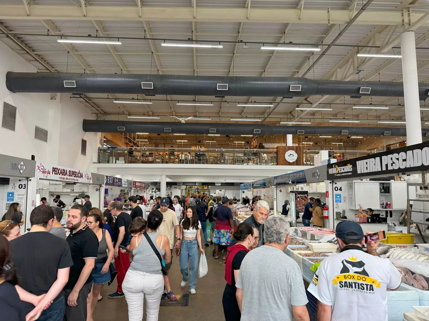 Mercado de Peixes oferece peixes e frutos do mar frescos a um ótimo preço