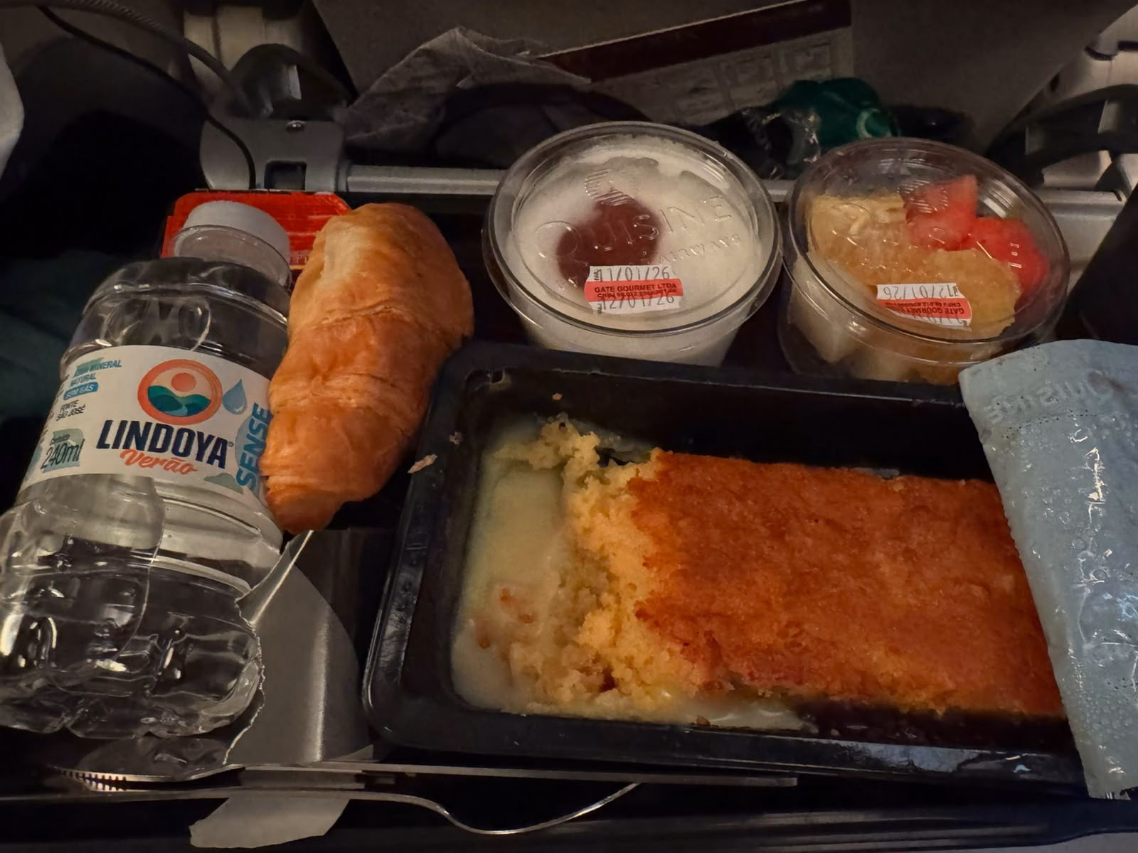 Ninguém fica com fome nos voos da Qatar