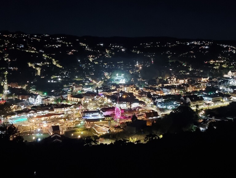 Morro do Elefante: vista noturna